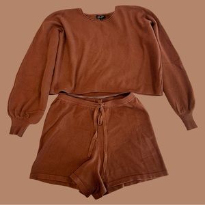 Like new never worn knit loungewear set size L by On 12th